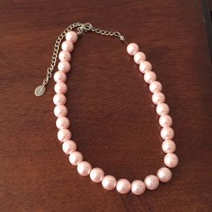 Light pink fake pearl necklace